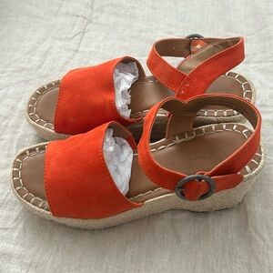 Universal Thread Platform Espadrilles